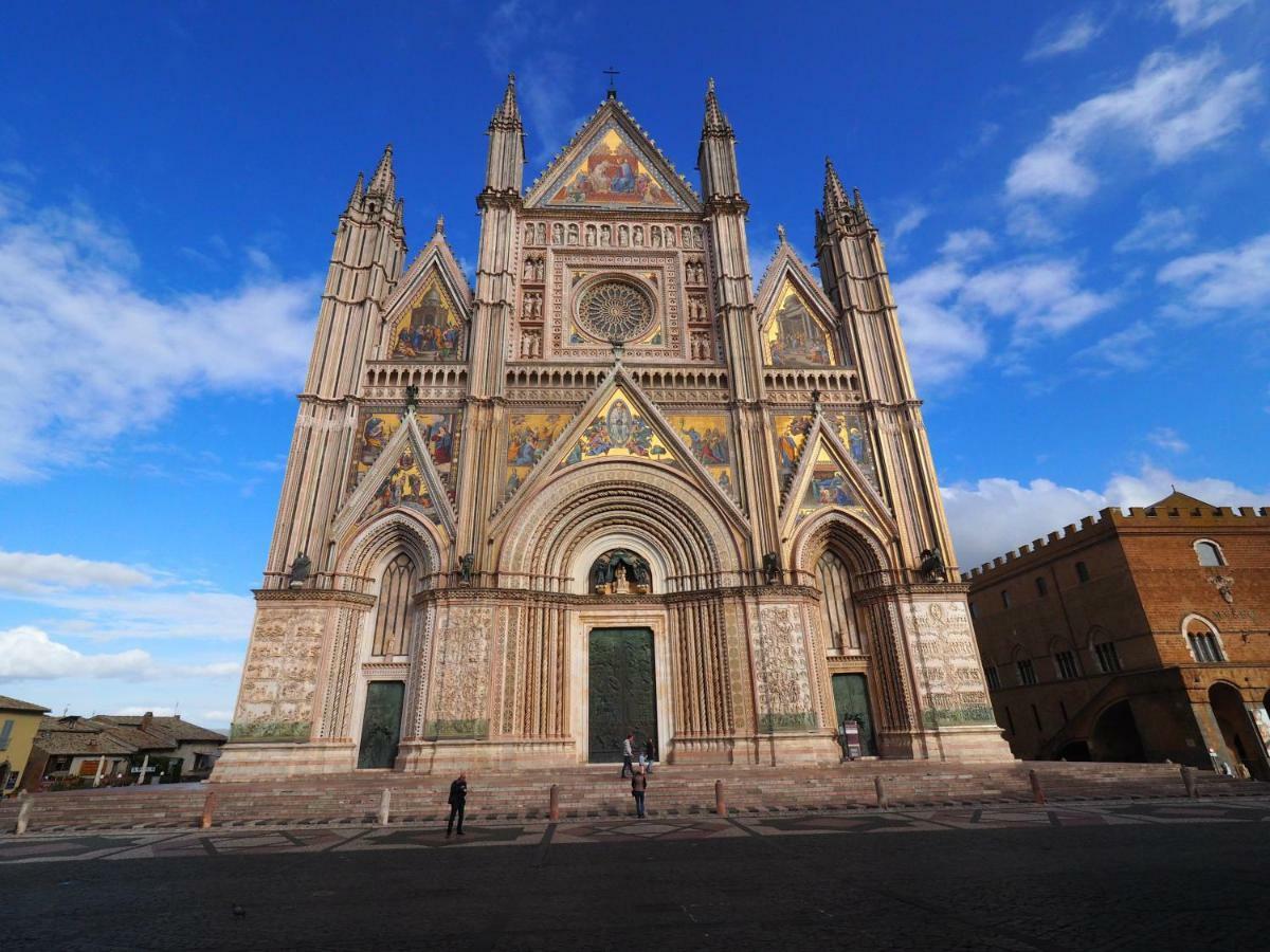 Duomo Budget Appartement Orvieto Buitenkant foto